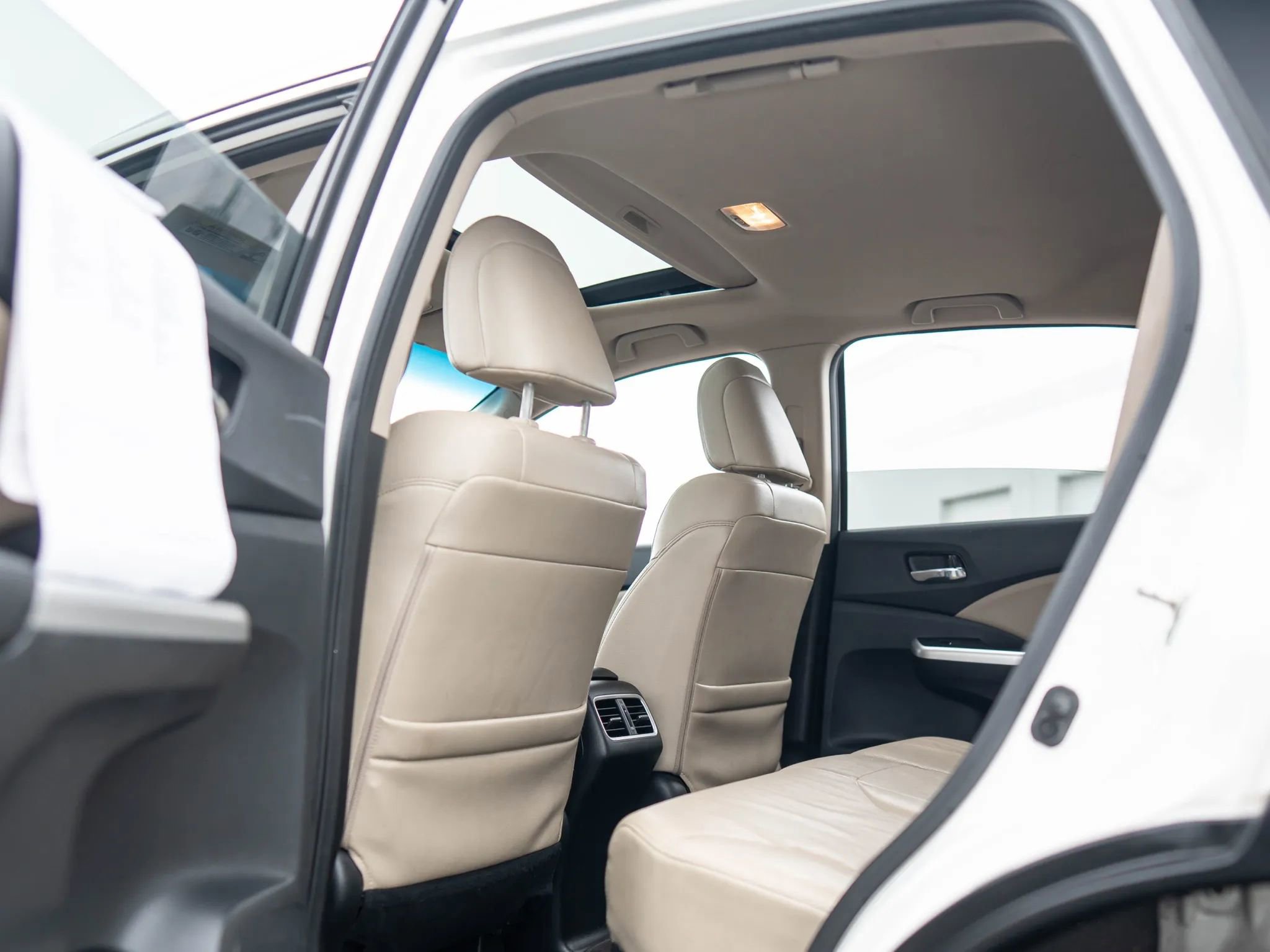 Used 2016 Honda CR-V EX-L image 24