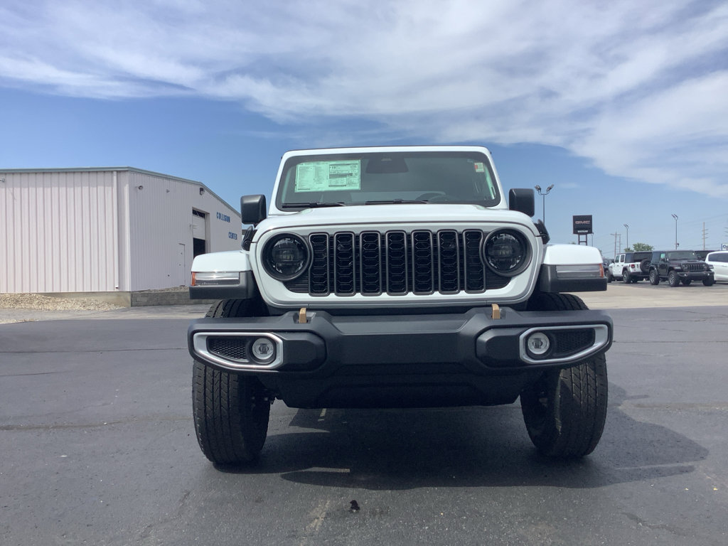 New 2026 Jeep Gladiator Sport AWD/4WD image 11