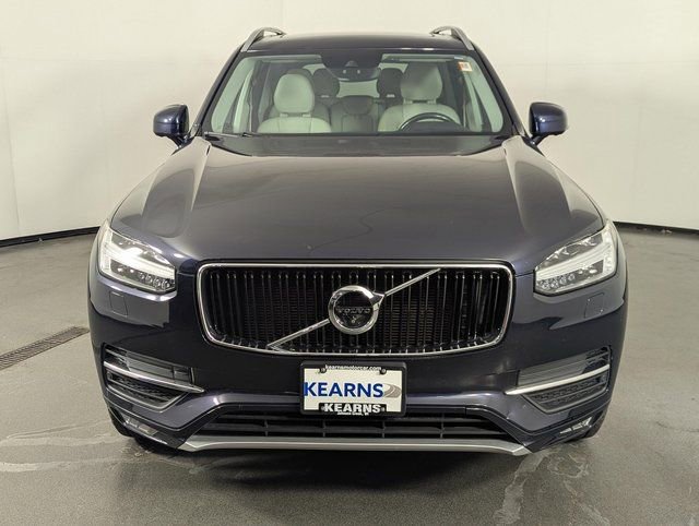 Used 2016 Volvo XC90 T6 Momentum w/ Momentum Plus Package image 3