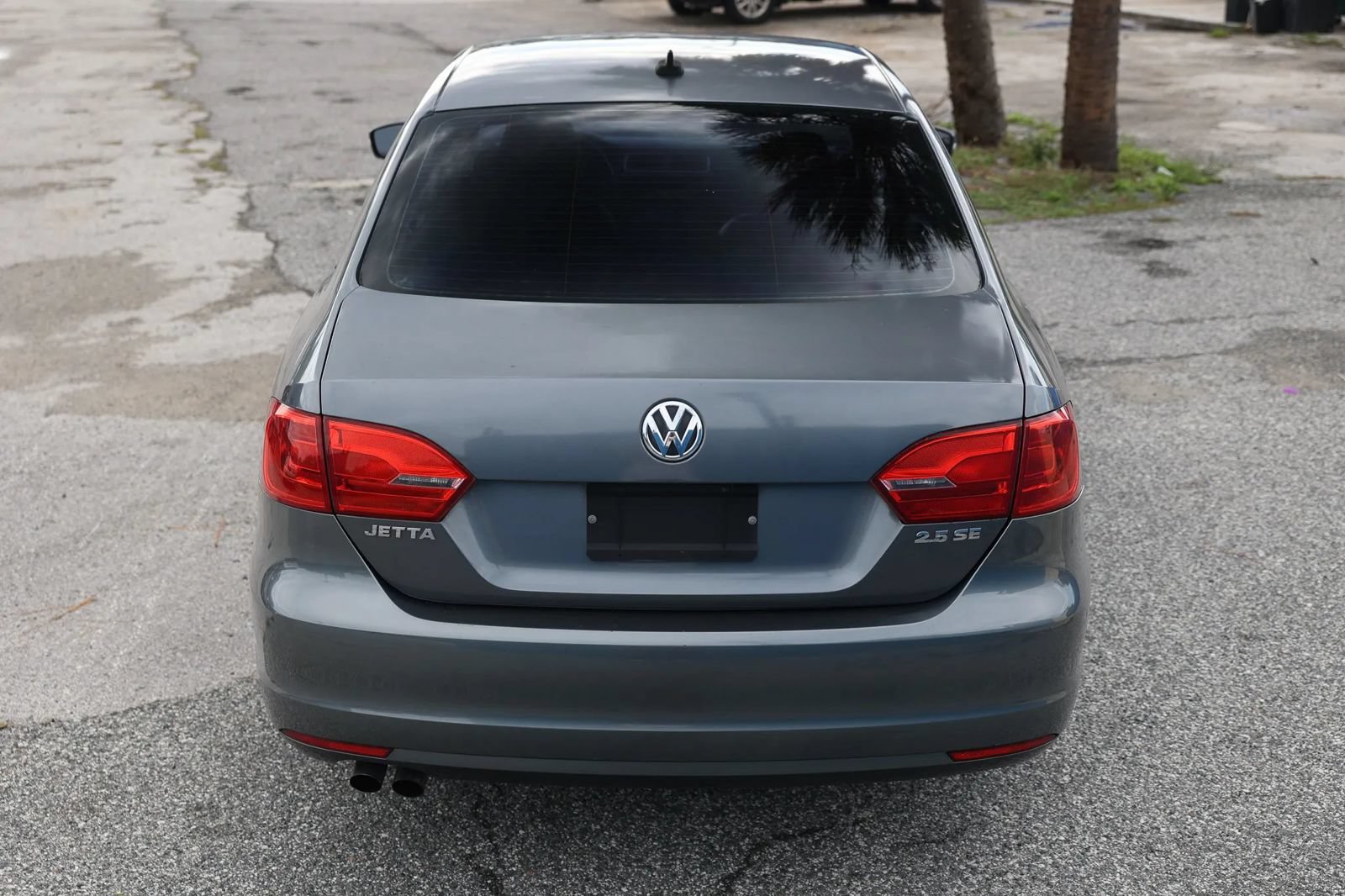 Used 2012 Volkswagen Jetta SE FWD image 6