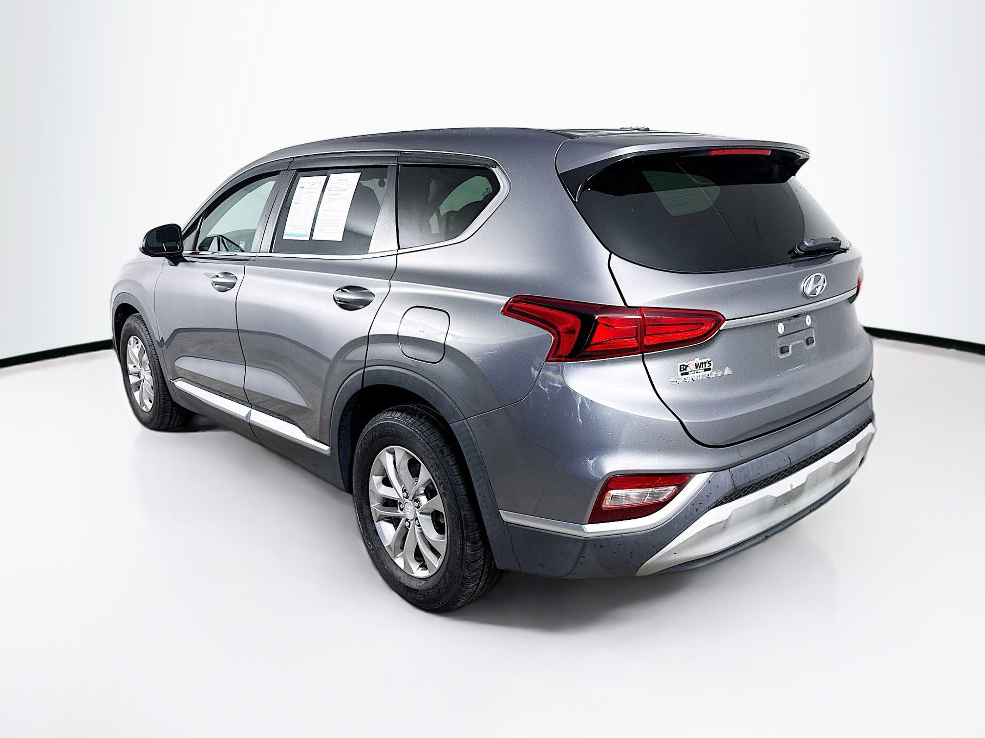 Used 2020 Hyundai Santa Fe SE image 28