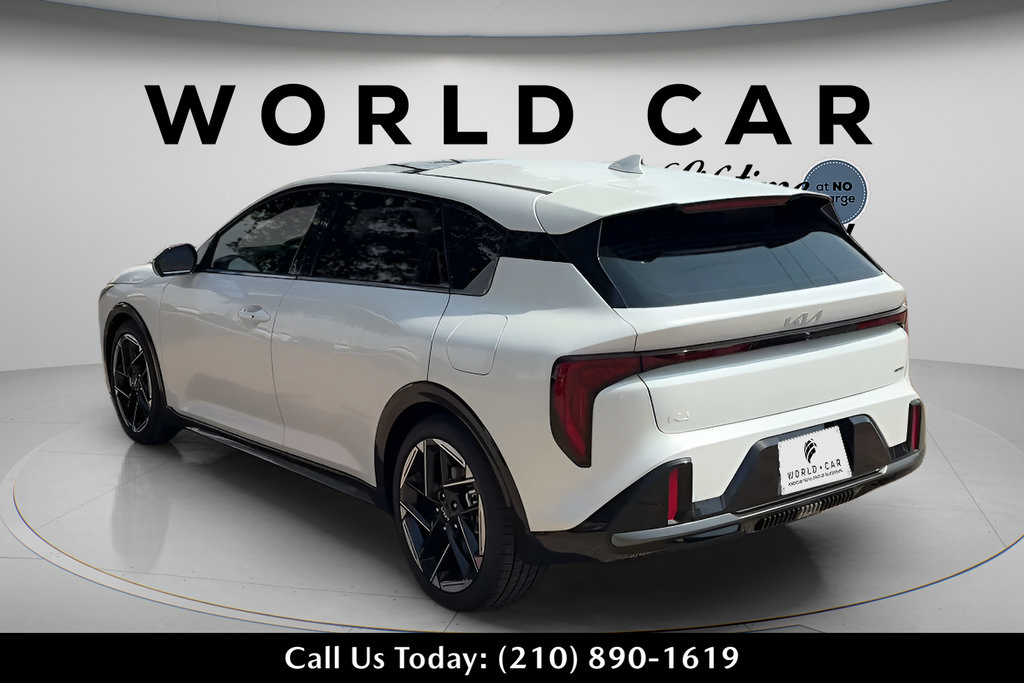New 2026 Kia K4 GT-Line w/ GT-Line Premium Package FWD image 9