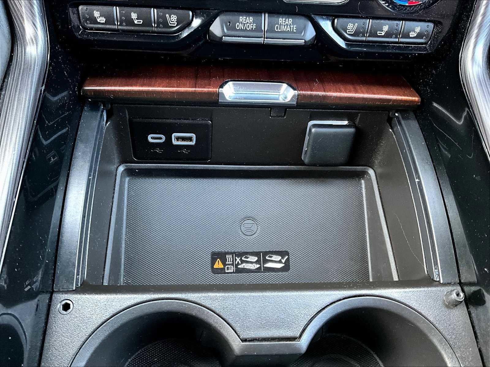 Used 2024 GMC Yukon Denali Ultimate image 27