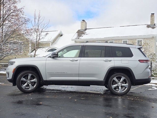 Used 2021 Jeep Grand Cherokee L Limited image 29