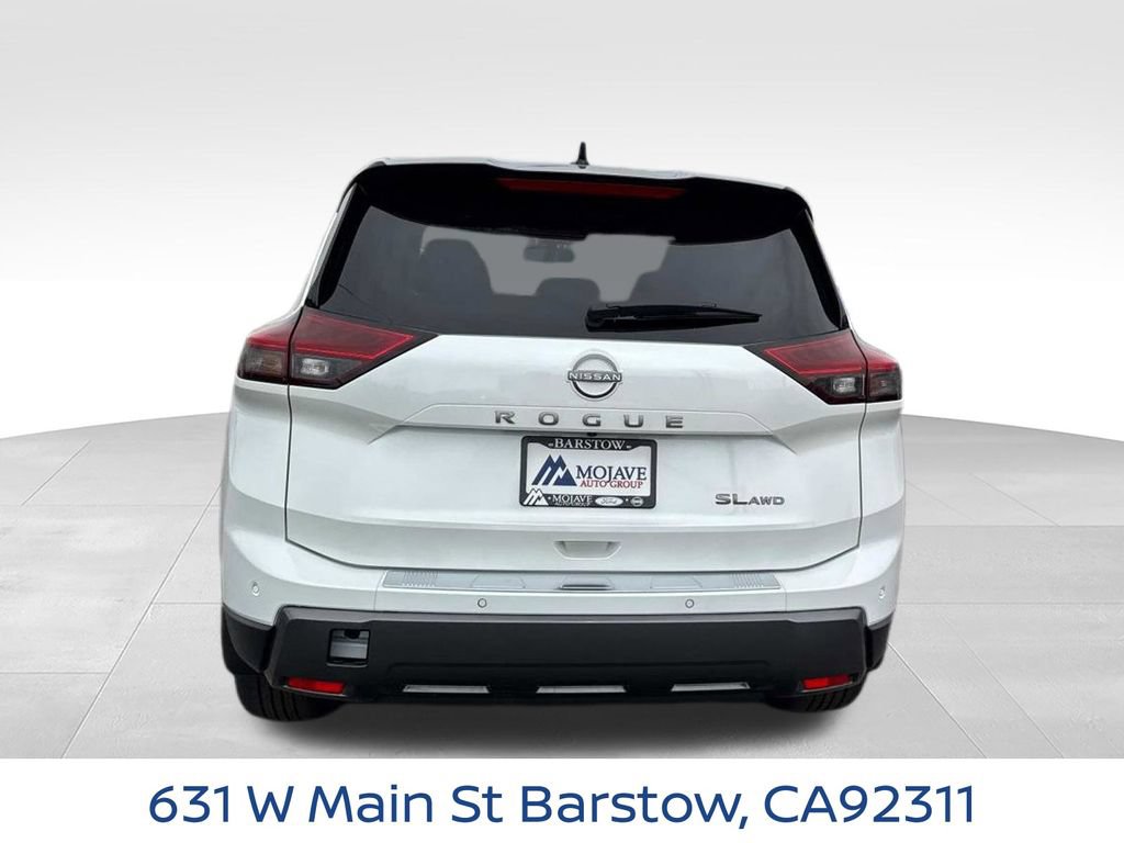 New 2025 Nissan Rogue SL AWD/4WD image 6