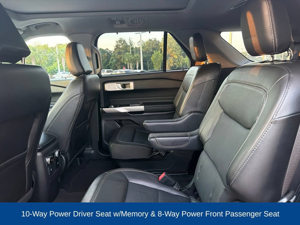 Certified 2023 Ford Explorer Limited w/ Limited Technology Package RWD image 16