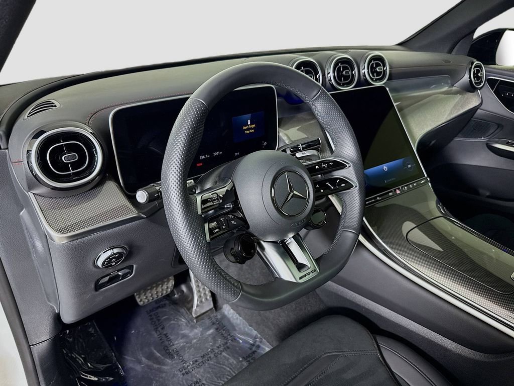 Used 2025 Mercedes-Benz GLC 43 AMG 4MATIC image 9