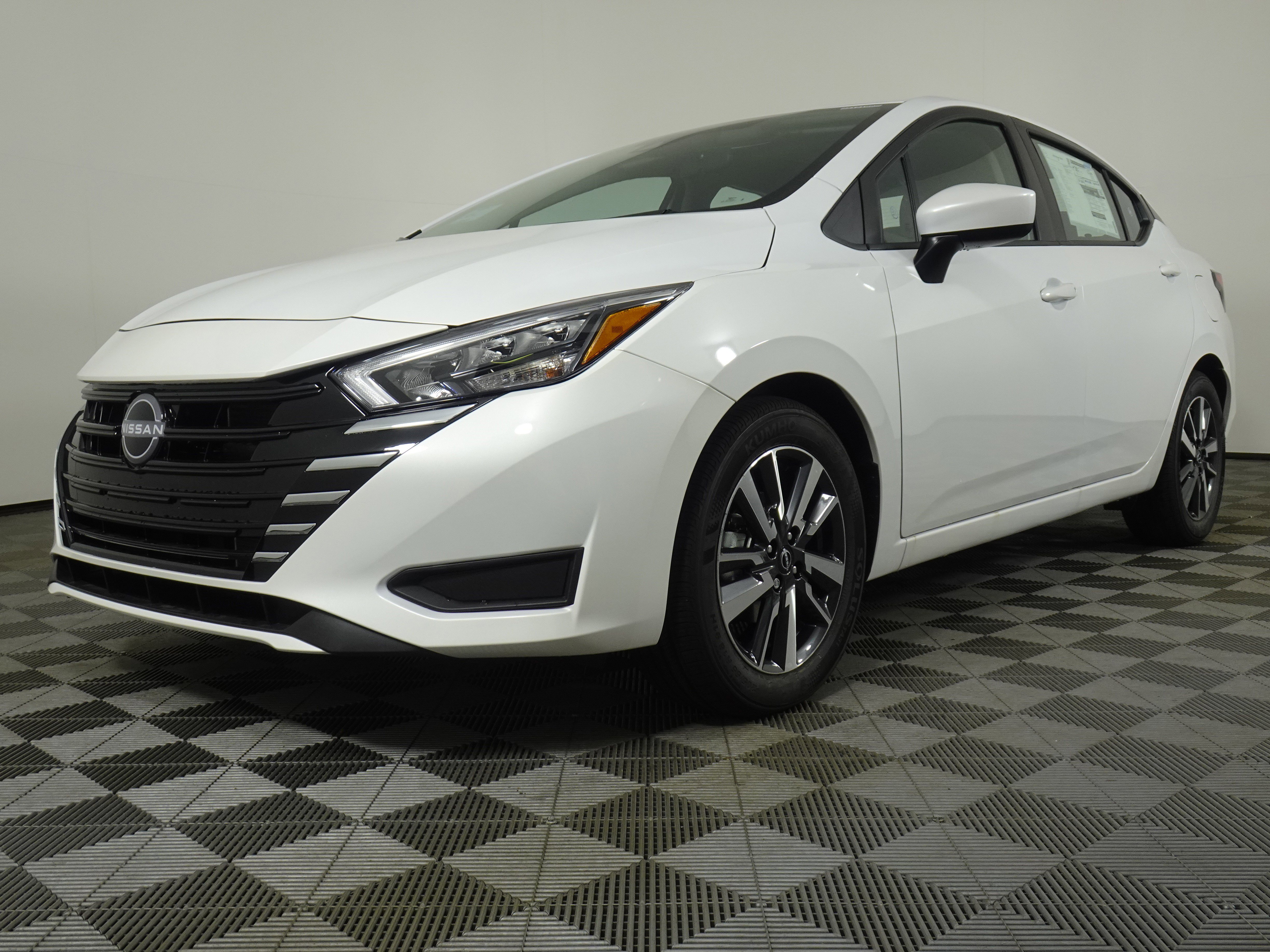 New 2025 Nissan Versa SV w/ Trunk Package image 14