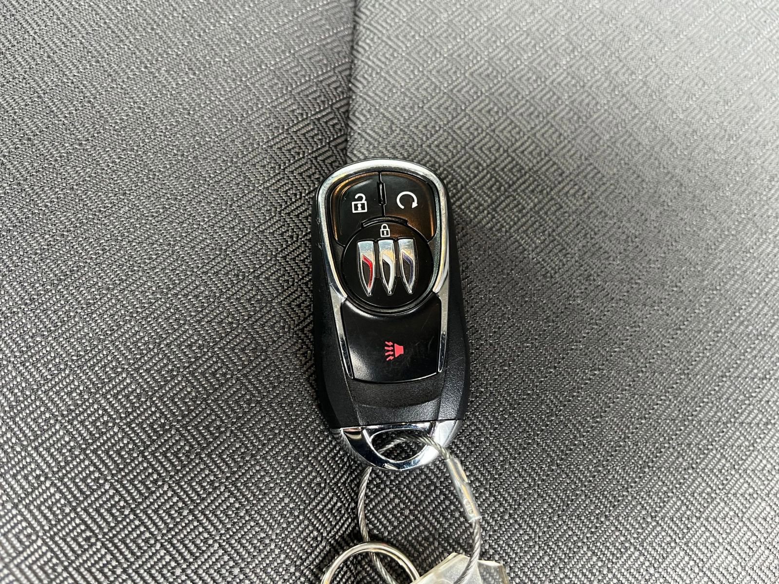 Used 2025 Buick Encore GX Preferred image 22