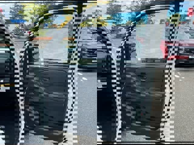 New 2026 Nissan Frontier S image 25