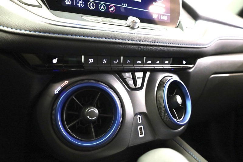 Used 2025 Chevrolet Blazer RS w/ Driver Confidence II Package image 19