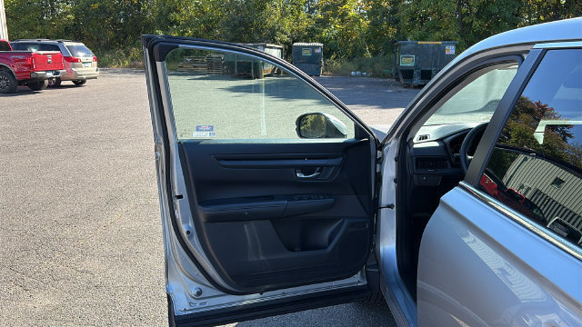 Used 2024 Honda CR-V EX image 8