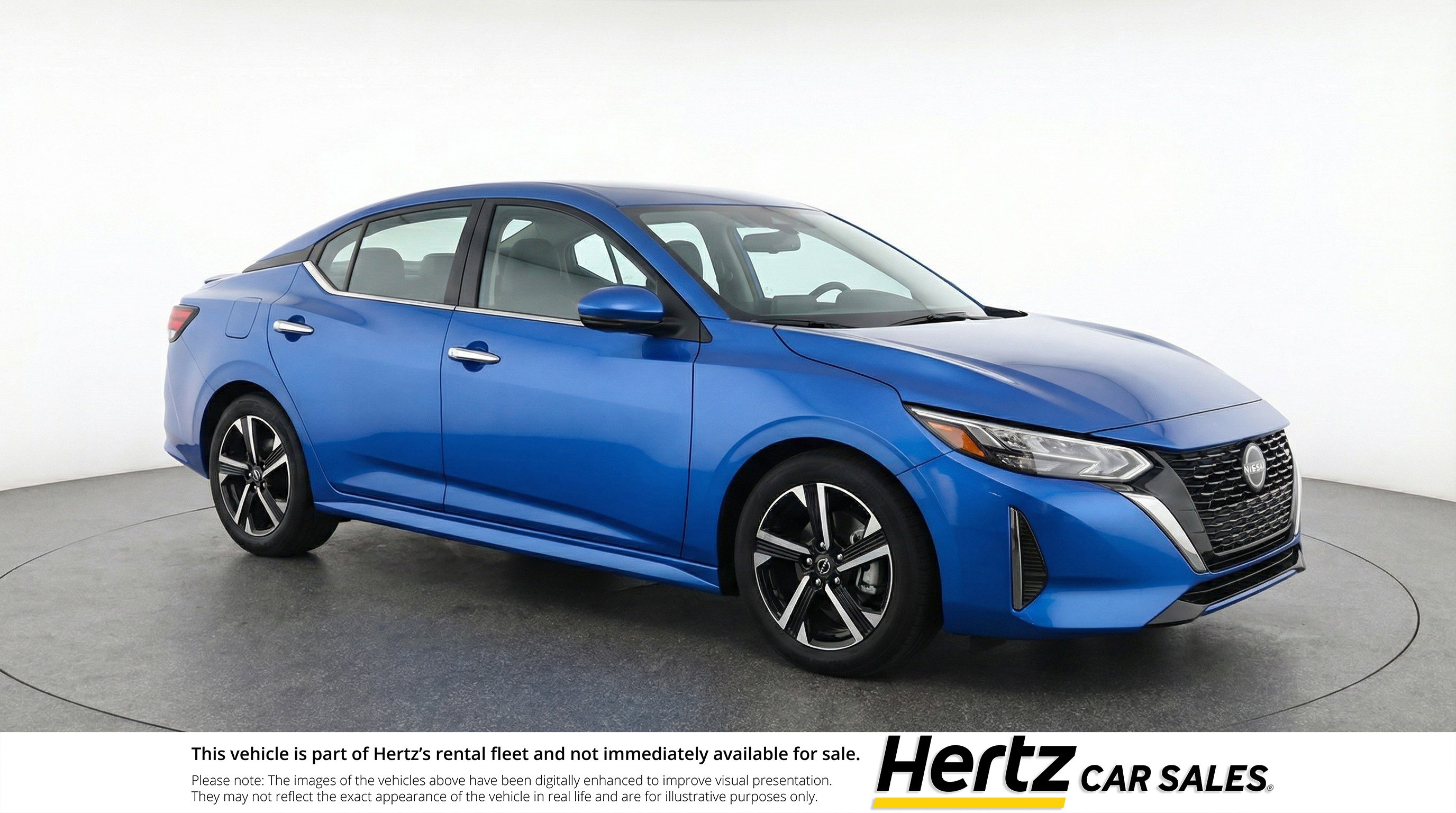 Used 2025 Nissan Sentra SV FWD image 1