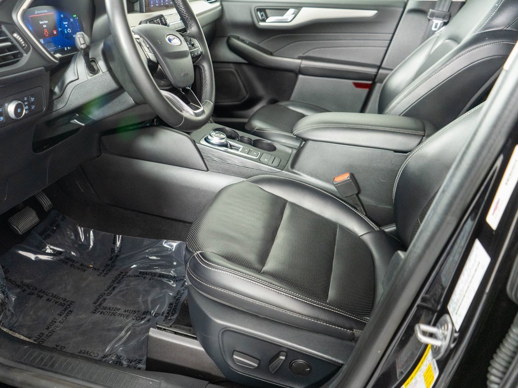 Used 2021 Ford Escape SEL w/ Technology Package image 10