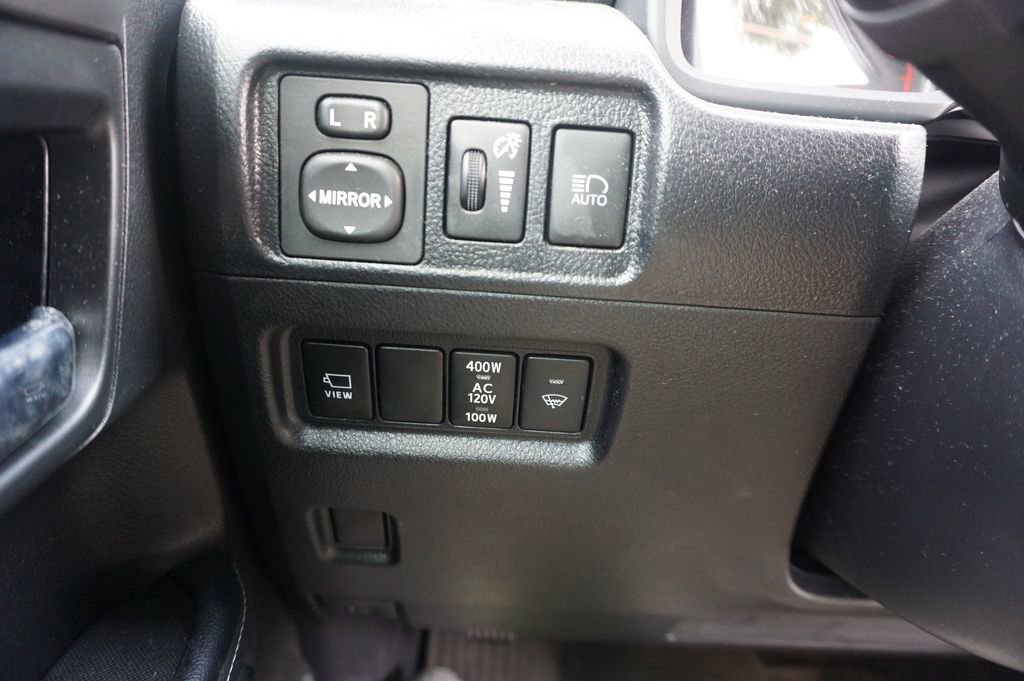 Used 2023 Toyota 4Runner Limited image 5