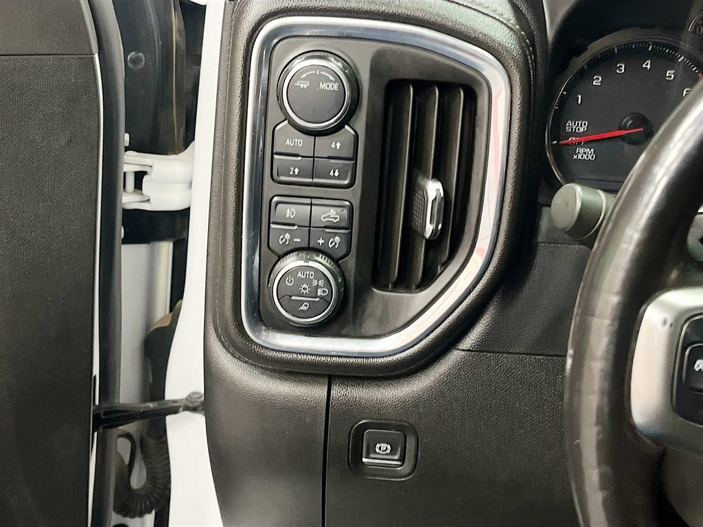 Used 2020 Chevrolet Silverado 1500 LT Trail Boss AWD/4WD image 10