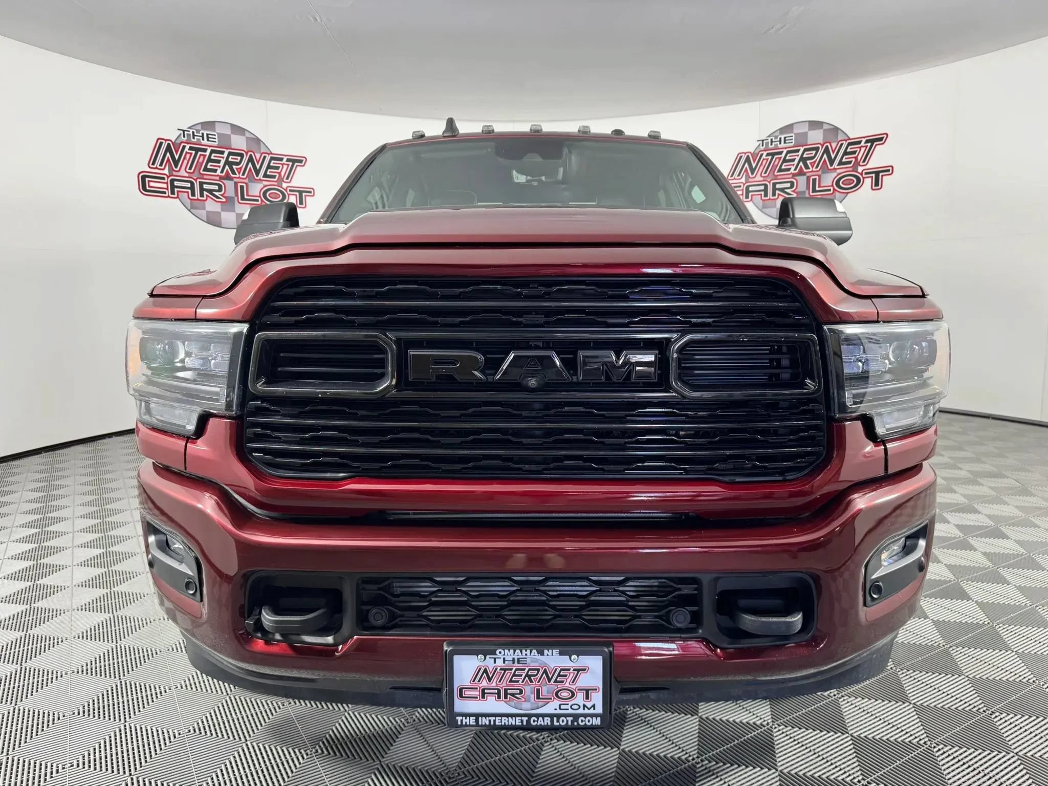 Used 2021 RAM 3500 Limited w/ Max Tow Package AWD/4WD image 2