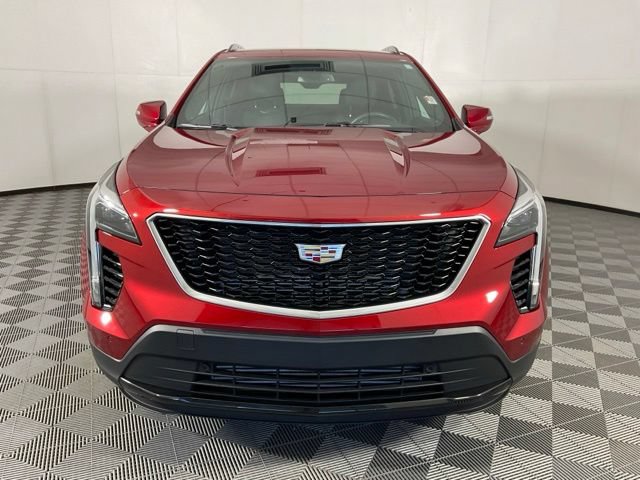 Used 2022 Cadillac XT4 Sport AWD/4WD image 2