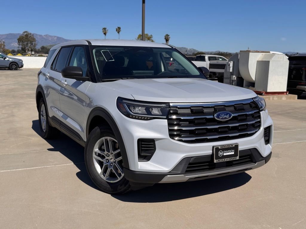 New 2026 Ford Explorer Active image 2