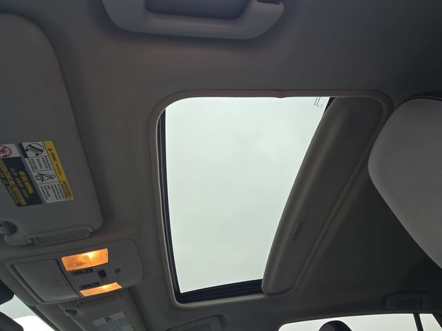 Used 2017 Toyota RAV4 XLE image 30