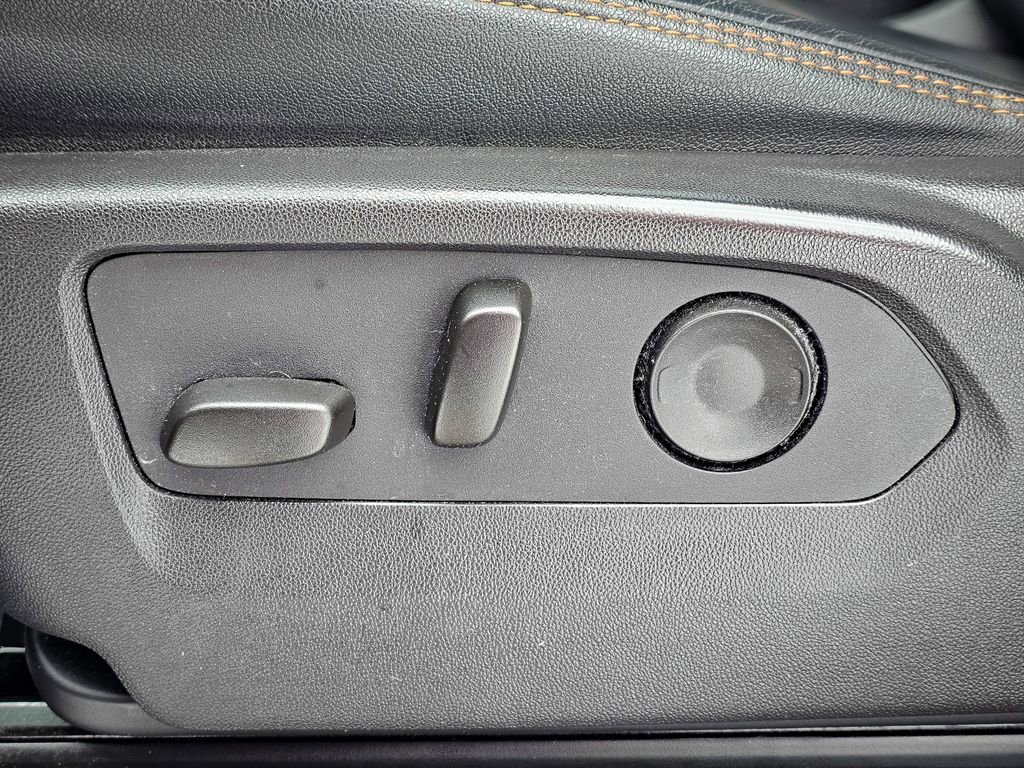 Certified 2024 GMC Sierra 1500 AT4 w/ Technology Package image 20