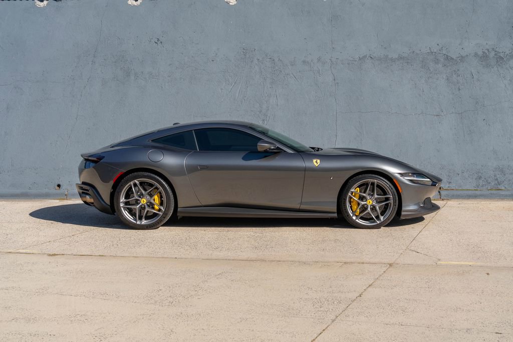 Certified 2022 Ferrari Roma RWD image 6