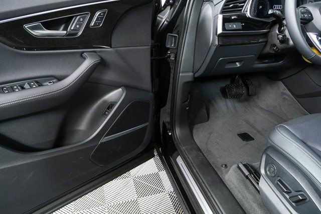 New 2026 Audi Q7 2.0T Premium Plus AWD/4WD image 8