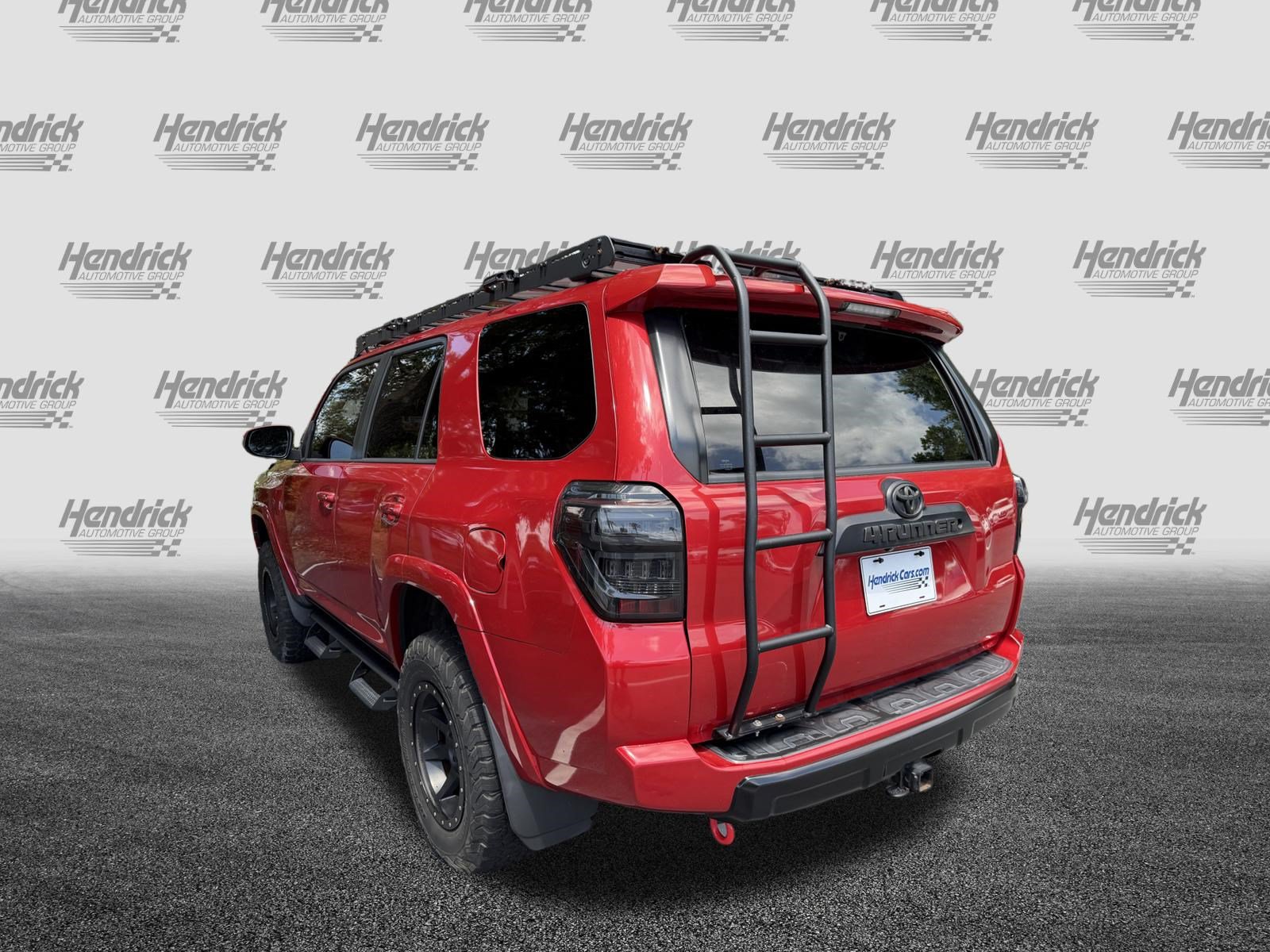 Used 2016 Toyota 4Runner Trail AWD/4WD image 7