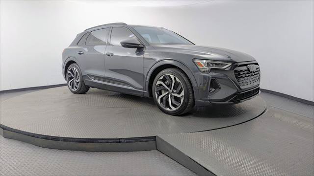 Used 2024 Audi Q8 e-tron Premium Plus w/ Premium Plus Package AWD/4WD image 11