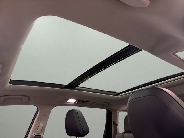 Certified 2025 Subaru Ascent Limited image 27