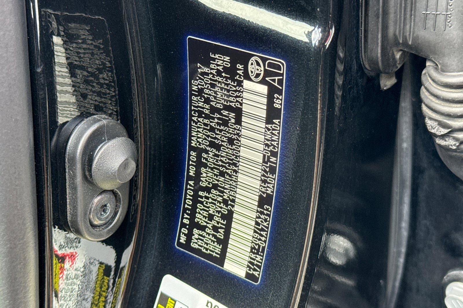 Used 2018 Toyota Corolla XLE image 52