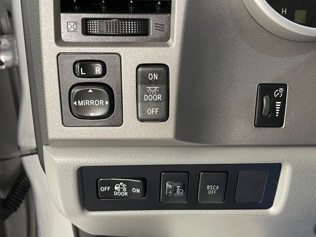 Used 2011 Toyota Tundra 4x4 Double Cab w/ TRD Off-Road Pkg image 15