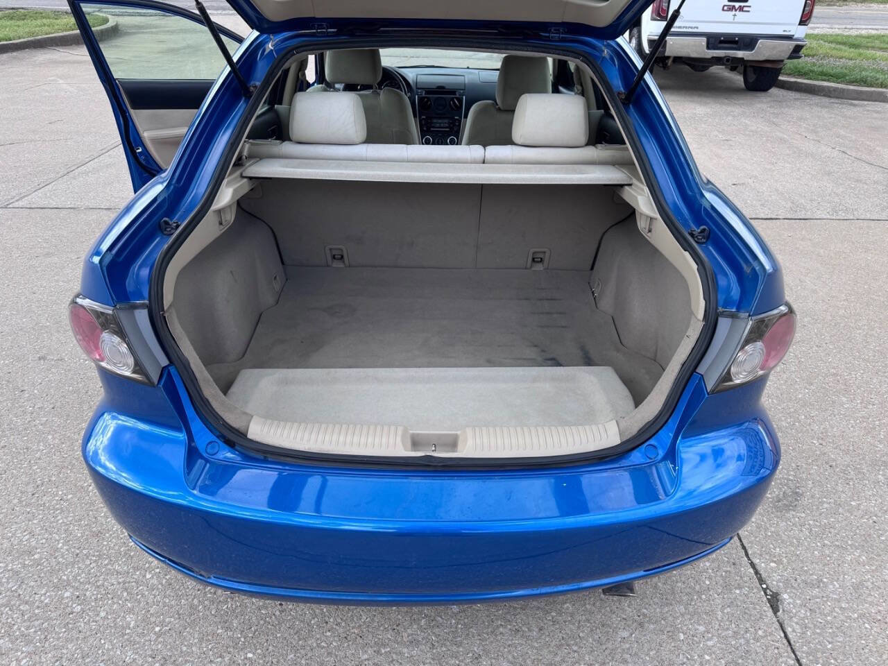 Used 2006 MAZDA MAZDA6 s Sport w/ Bose Audio & Moonroof Pkg image 17