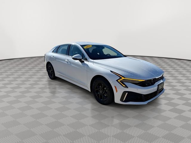 Certified 2025 Kia K5 LXS image 2