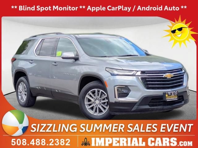 Used 2023 Chevrolet Traverse LT AWD/4WD image 1