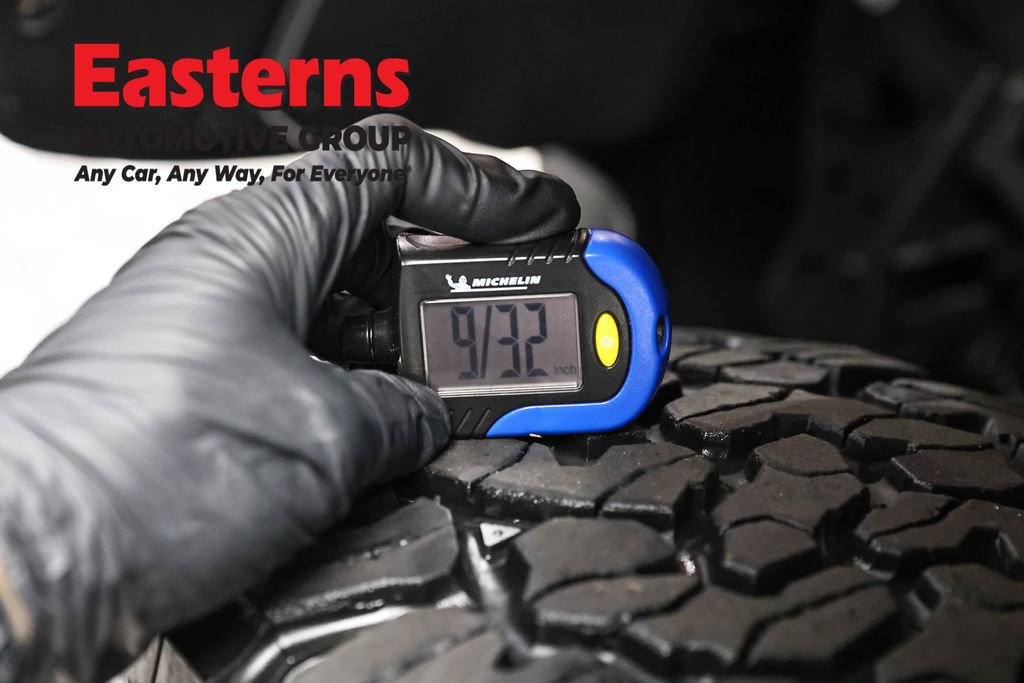 Used 2022 Jeep Wrangler Unlimited Rubicon 4xe w/ Cold Weather Group AWD/4WD image 29
