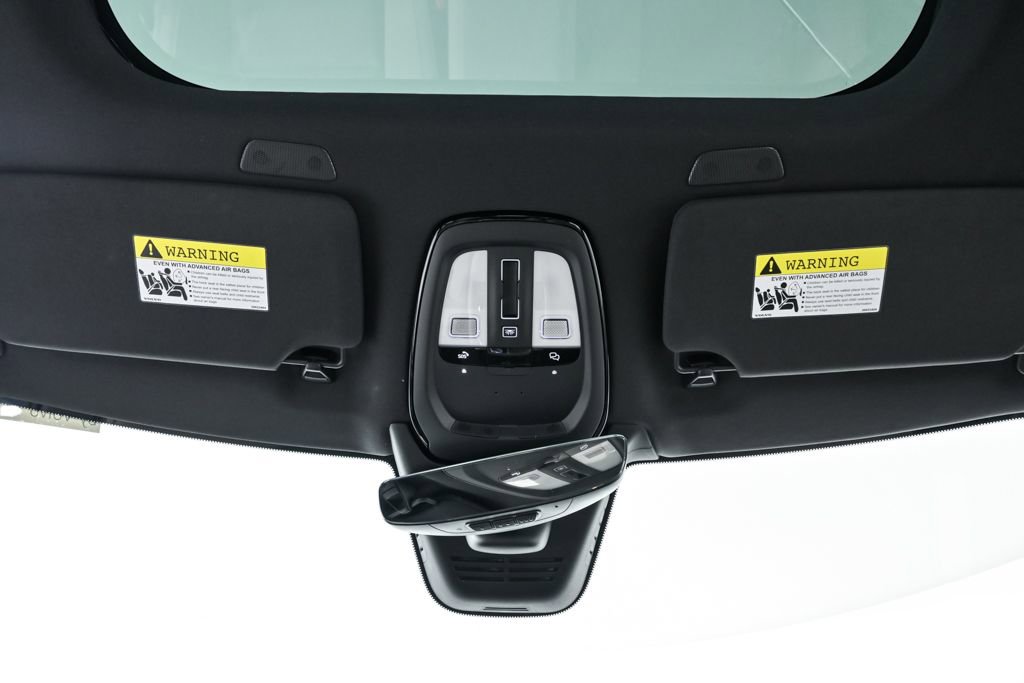 Certified 2026 Volvo XC90 B6 Plus w/ Protection Package Premier image 21