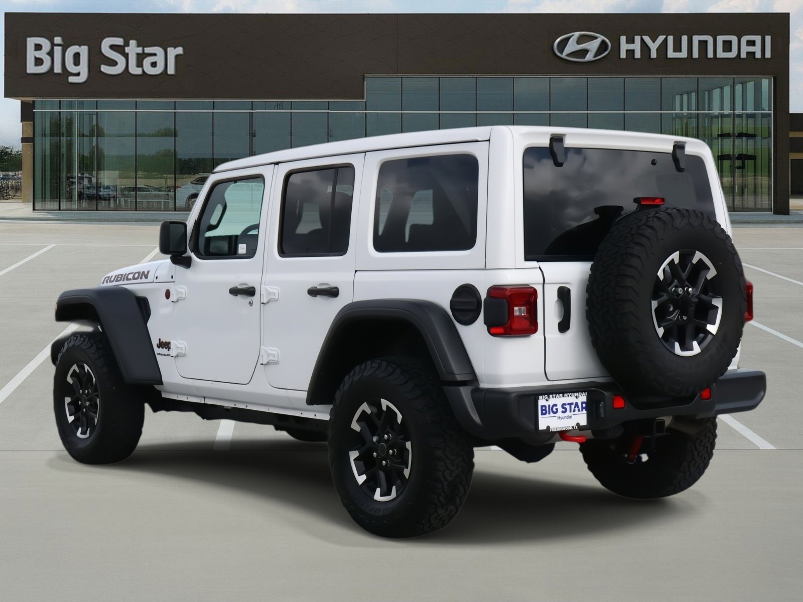 Used 2024 Jeep Wrangler Unlimited Rubicon w/ Technology Group image 3
