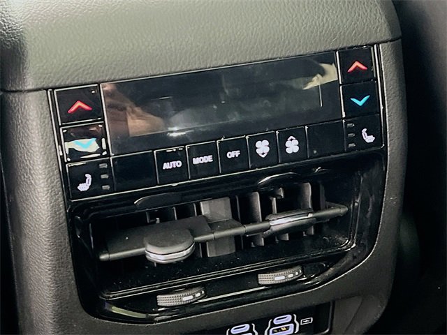 Used 2023 Jeep Grand Cherokee L Summit w/ Advanced Protech Group IV image 27