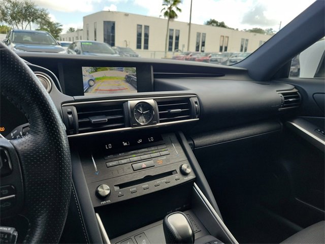 Used 2020 Lexus IS 350 F Sport image 21