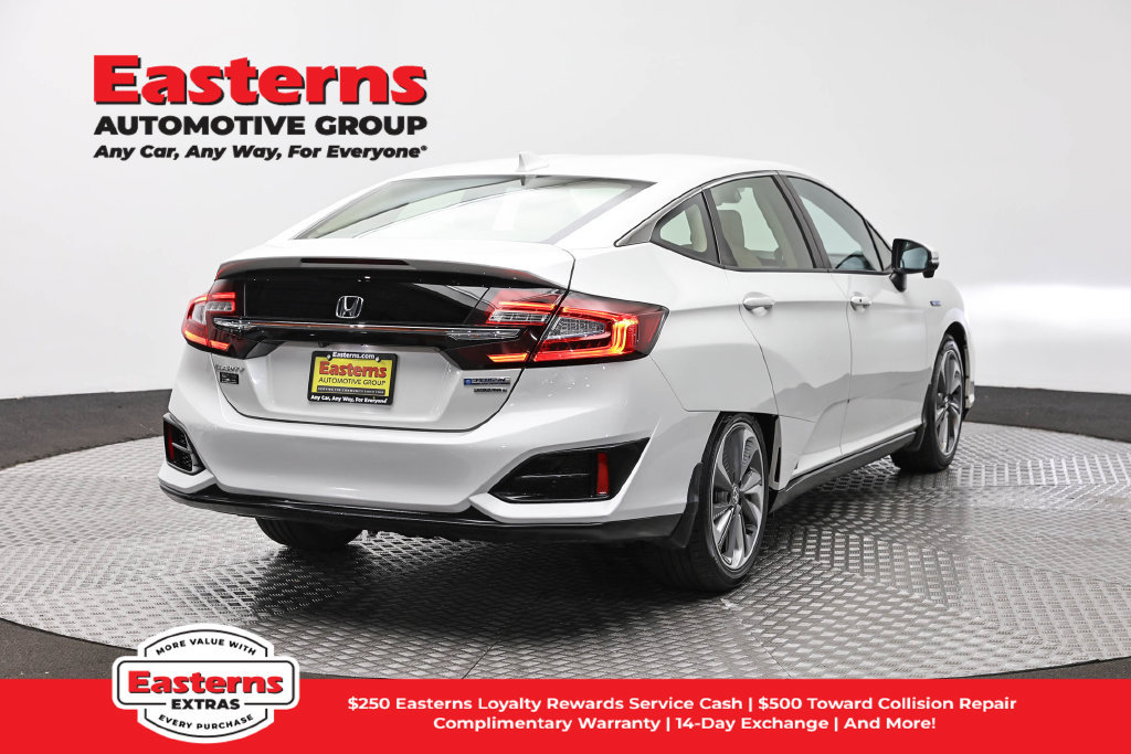 Used 2018 Honda Clarity Touring image 6