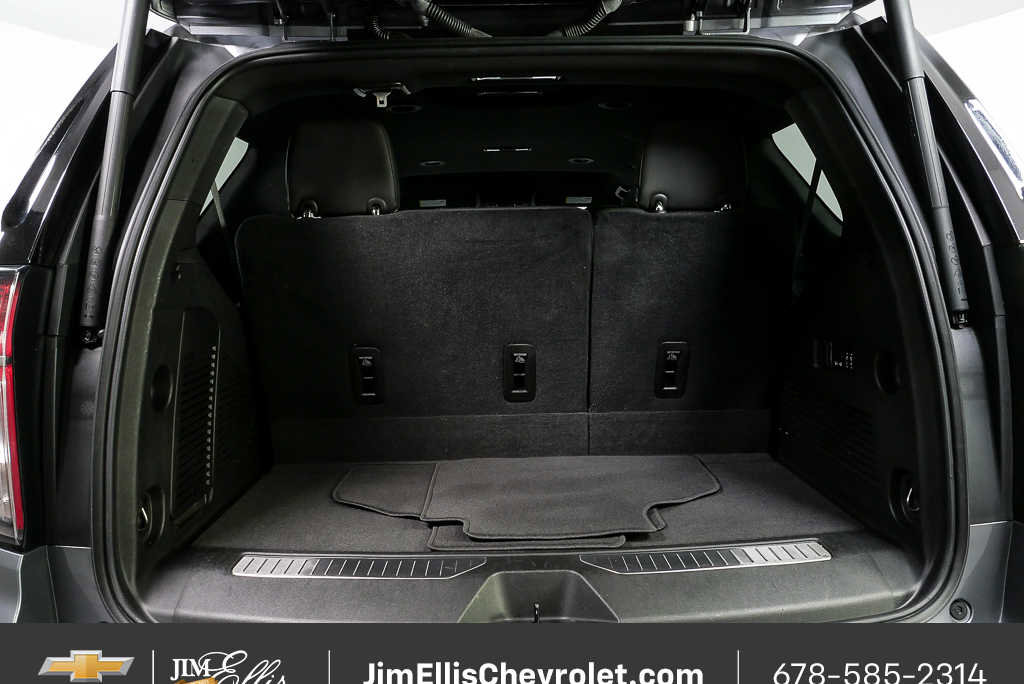 Used 2021 Chevrolet Tahoe Premier AWD/4WD image 31