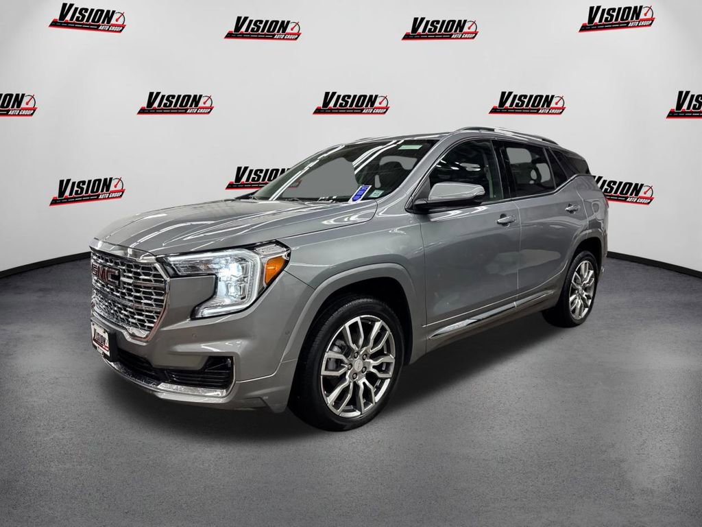 Used 2023 GMC Terrain Denali w/ Denali Premium Package