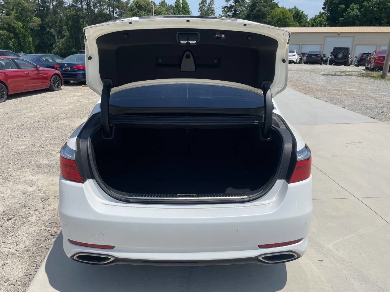 Used 2016 Kia K900 Luxury RWD image 30
