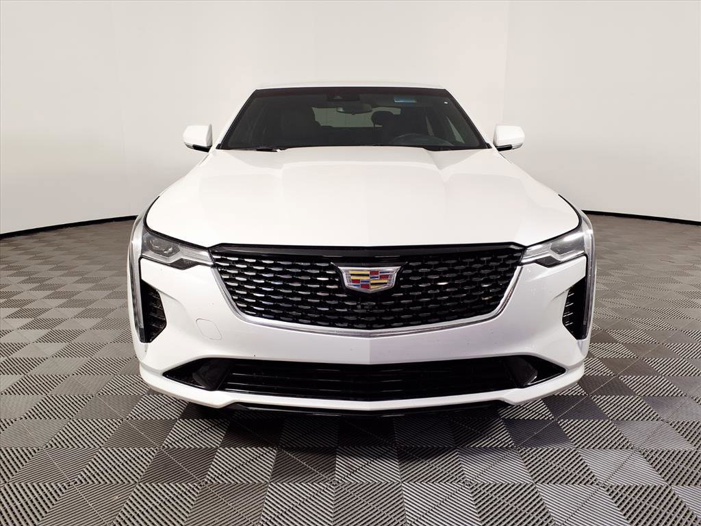 Certified 2025 Cadillac CT4 Luxury image 2