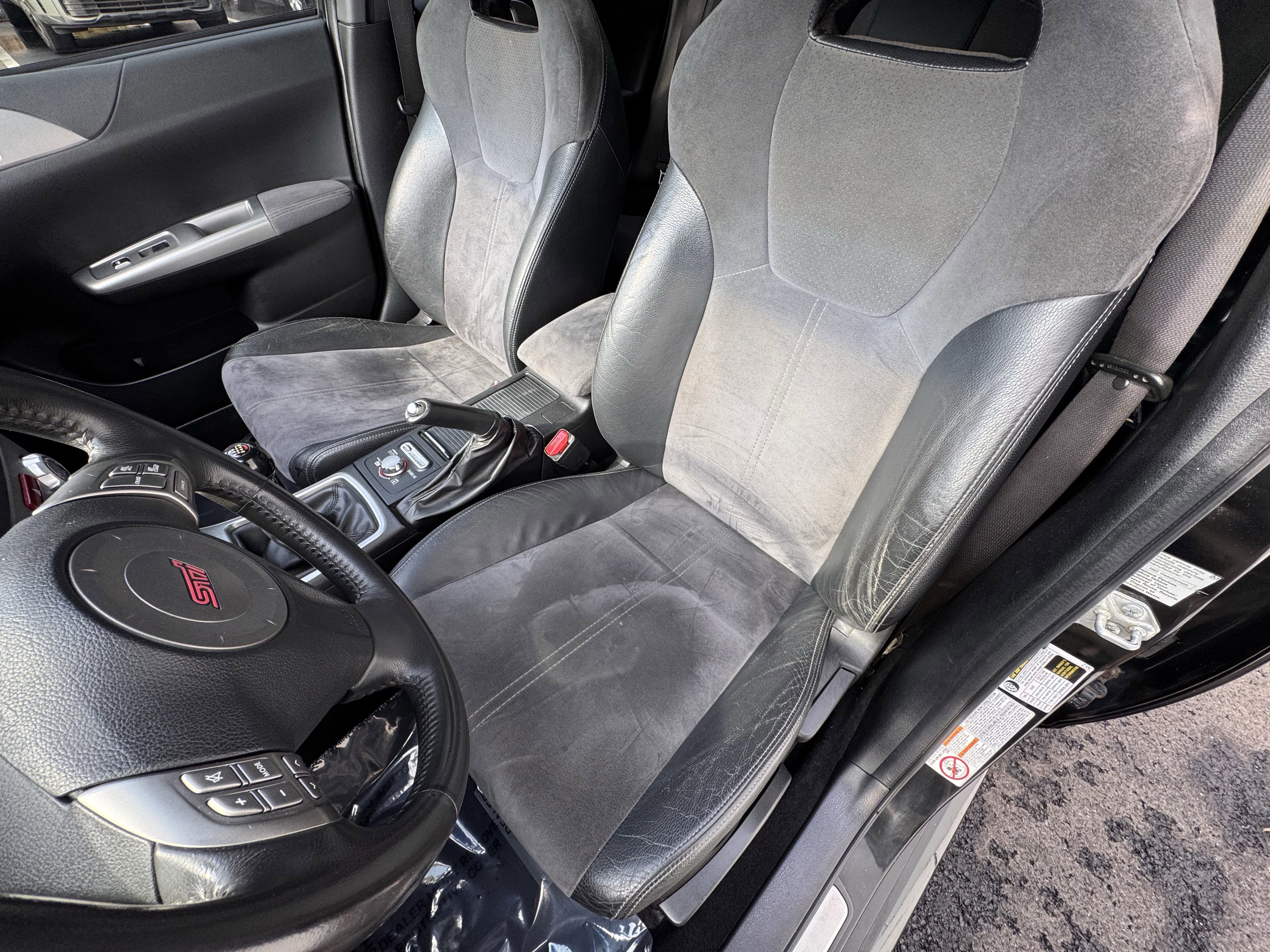 Used 2009 Subaru Impreza WRX STI image 17