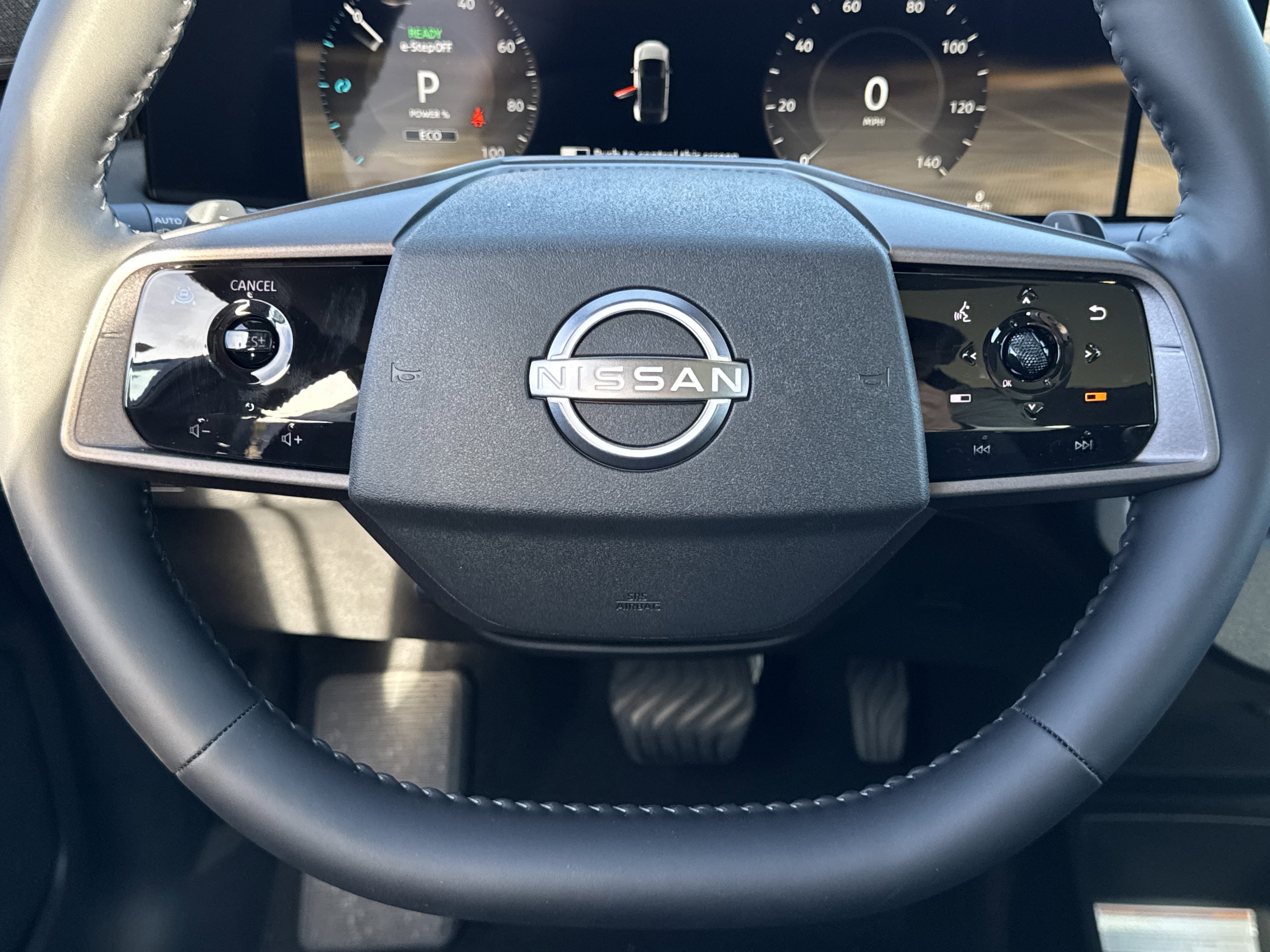 New 2026 Nissan Leaf Platinum+ w/ Cargo Package (Platinum+) image 14