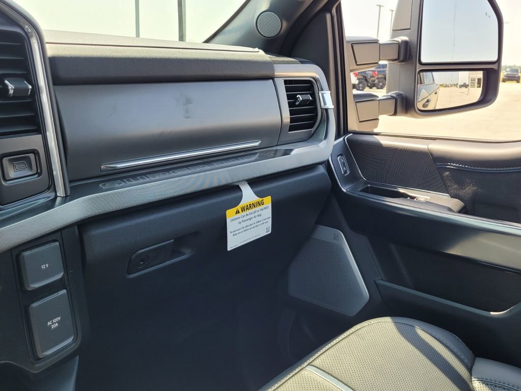 New 2025 Ford F250 Platinum image 21