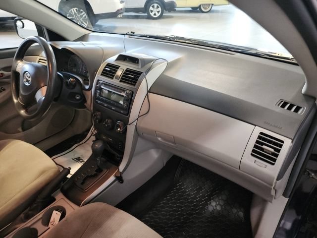 Used 2013 Toyota Corolla S Special Edition FWD image 17