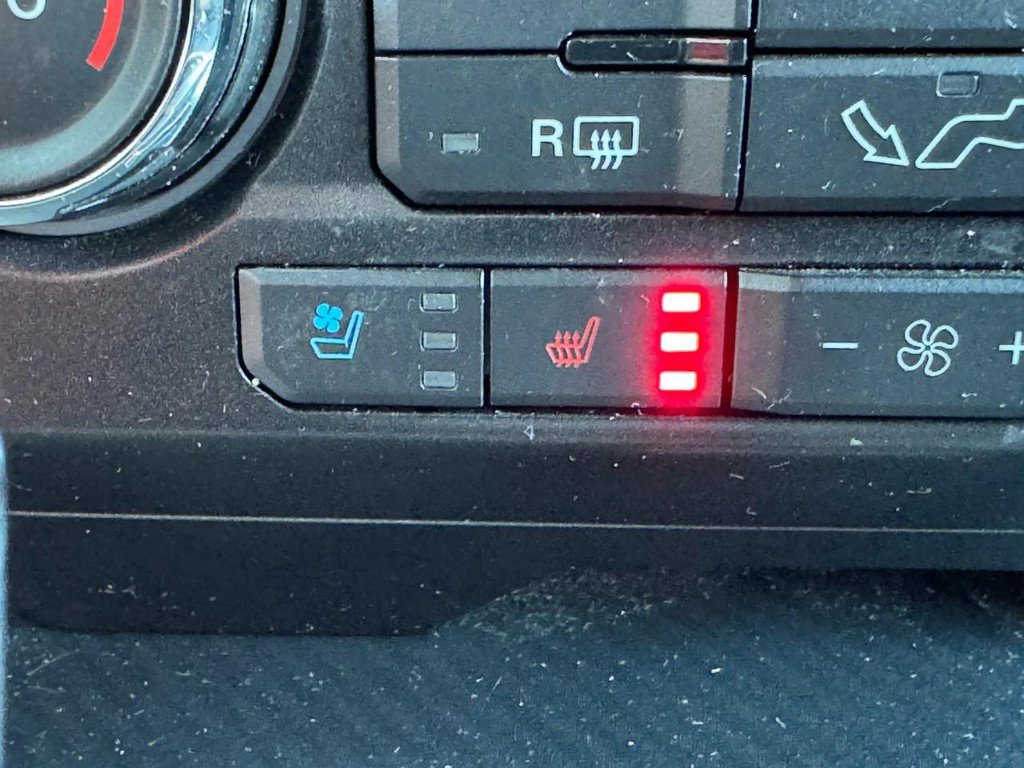 Used 2018 Ford F150 Lariat image 22